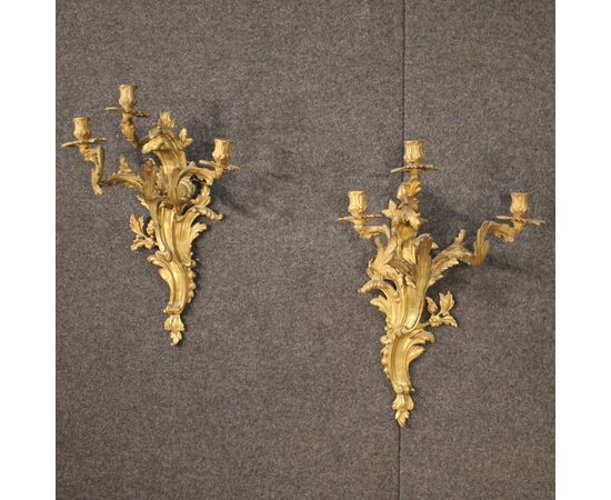 Pair of wall lights in gilt bronze in Louis XV style
