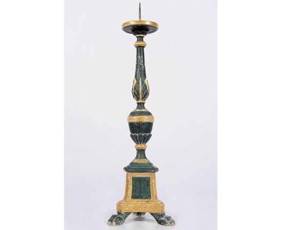 Serie di quattro antichi candelieri italiani in legno - O/6196