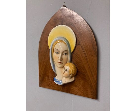 Madonna capoletto maiolica anni 40 Art decò  manifattura Italiana . mis 41 x cm 30 