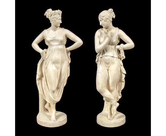 Coppia di sculture in scagliola - Danzatrici (da Canova). Italia, XIX-XX secolo.