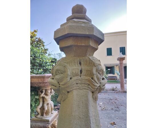 Fontana da centro in Pietra dura - 128 x 128 cm