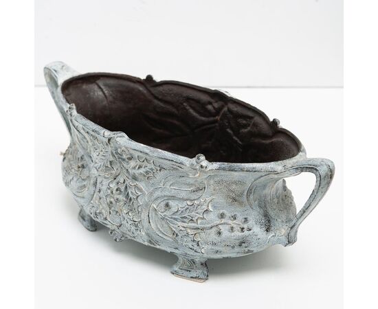 Antico vaso ovale in ghisa con manici - O/4857 -