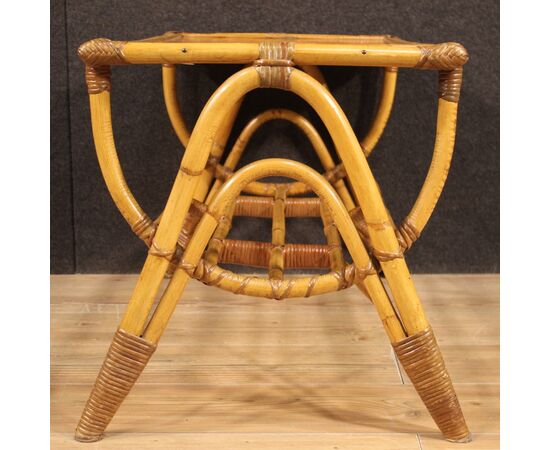 Tavolino italiano di design in bambù degli anni 70