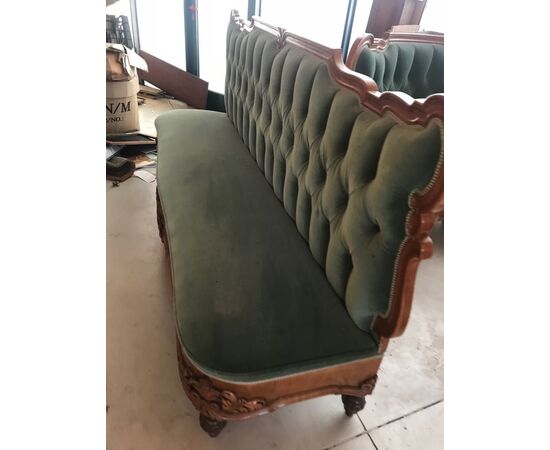 Piedmontese sofa in excellent condition, cm 260 L x 115 H prof 70     