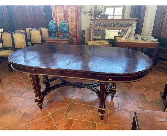 Grande tavolo ovale Napoleone III