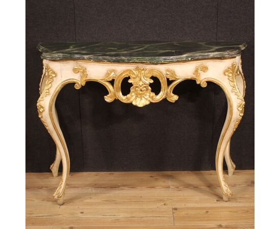 Console in lacquered and gilded wood
