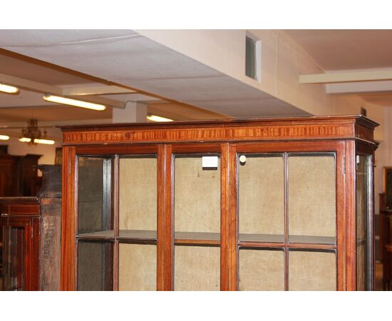 Vetrina inglese 2 porte stile Vittoriano in legno di mogano con filetto di intarsio