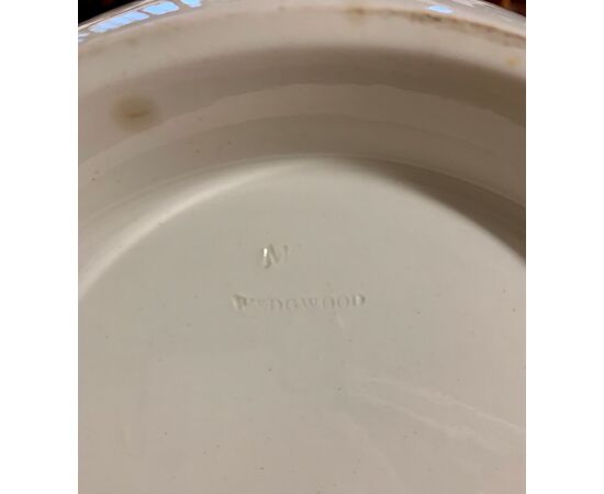WEDGWOOD SOUP - 19th CENTURY     