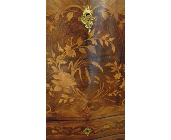 Secretaire mosso del 1800 francese con intarsio floreale stile Luigi XV