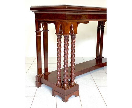 Console in Charles X mahogany feather. Sicily 19th century     