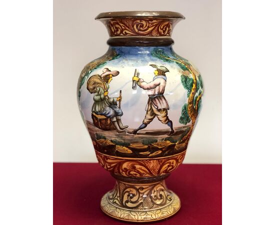 Albissola painted majolica vase.     