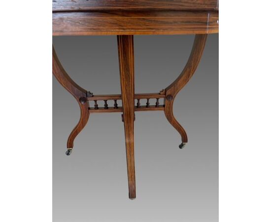 English center table, coffee table antique