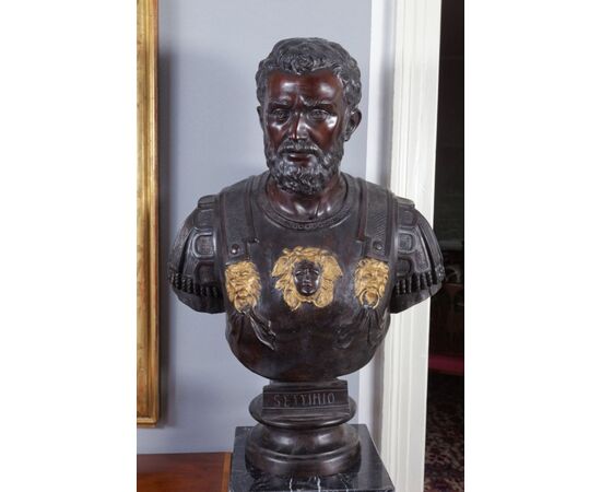 Grande busto di bronzo del Imperatore "SETTIMO"