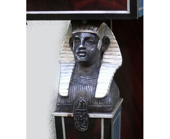 Coppia di consolles Impero Retour d’Egypte. Misure circa cm h. 95x101x40,5.