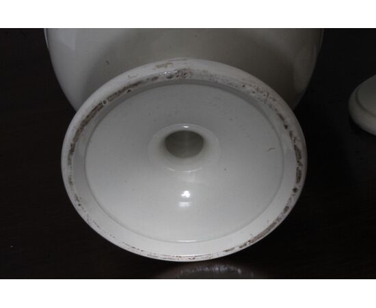 Antichi  vasi in ceramica smaltata XIX sec Vittoriani. Altezza cm 26 diametro 21 cm 