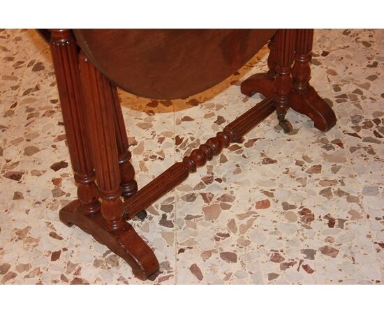 Tavolino fianco divano con alette stile Direttorio in legno di mogano del 1800