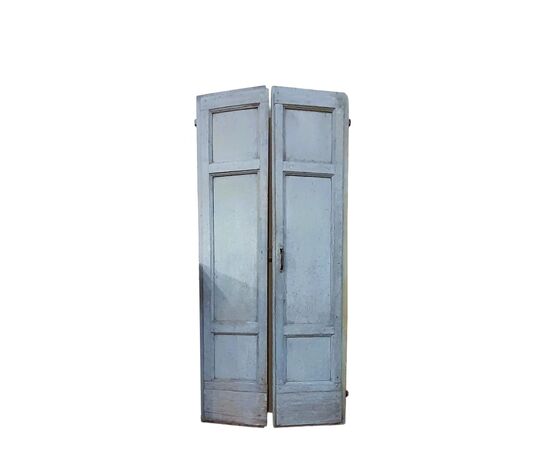 Porta antica laccata azzurra