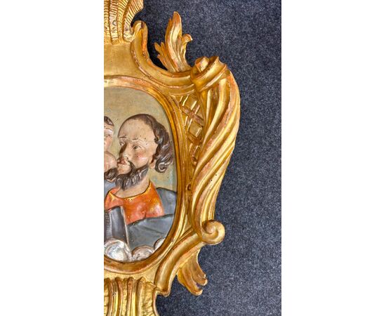 Grande pannello ligneo policromo e dorato "Annunciazione a San Giuseppe" -Inizi del XVII sec. 