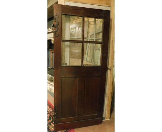 pts720 - pair of glass doors in walnut, 18th century, meas. cm l 88 xh 198     