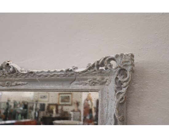 Specchio da parete in legno laccato fine secolo XX PREZZO TRATTABILE