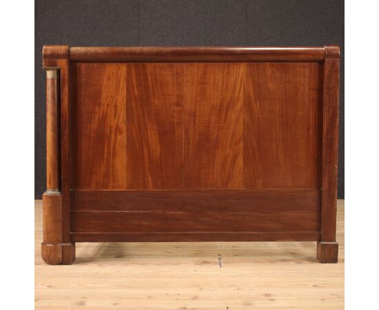 French Empire bed in mahogany and oak from the 19th century