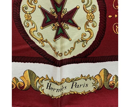 HERMES Foulard Vintage in Seta Col. Bordeaux Ludovicus Magnus