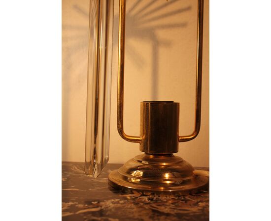Lampada da tavolo 'triedri' in vetro e ottone dorato, modello di Paolo Venini.