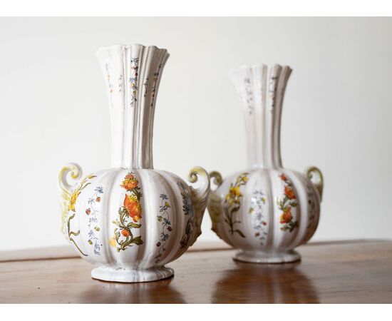 Antica coppia di vasi vasetti in porcellana di bassano