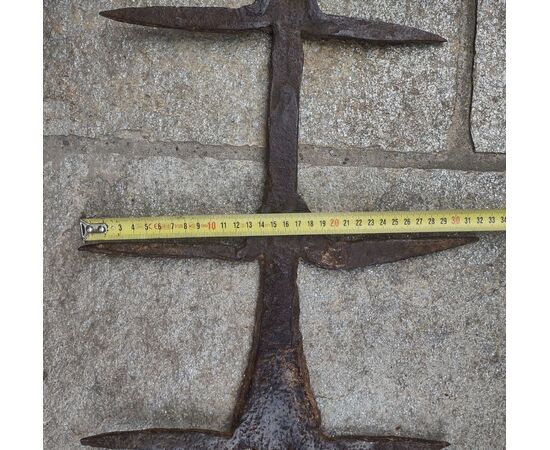 Inferriata in ferro forgiato h. 89 cm