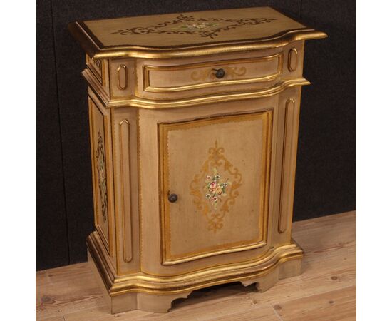 Tuscan lacquered and painted sideboard 