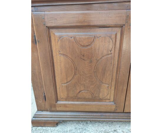 Credenza 600