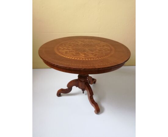 Rollo table diameter 108 cm     