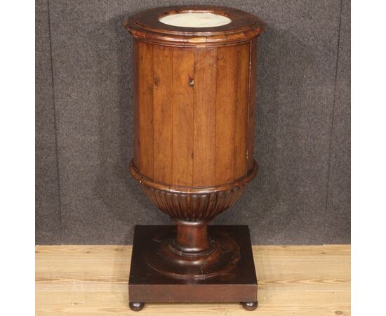 Genoese goblet side table from the 19th century