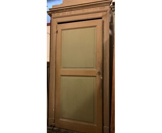 PTS854 - N. 4 porte antiche in legno laccato. Misura con telaio cm L 122 x H 248