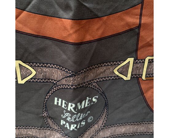 HERMES Foulard Vintage in Seta Col. Marrone Eperon D'Or