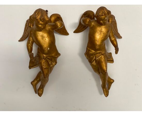 Coppia di angeli dorati XVIII secolo 