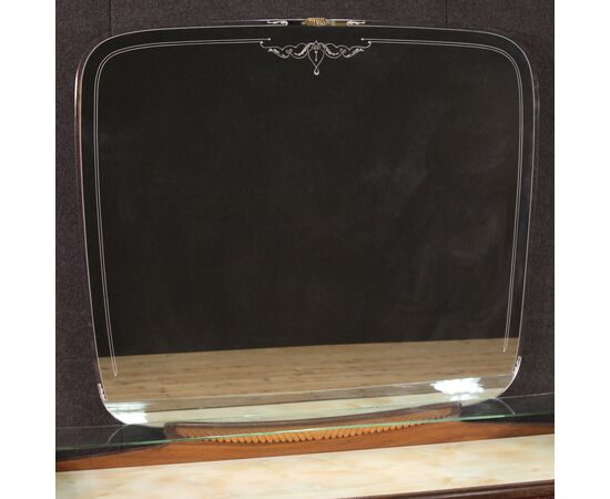 Cassettiera in legno scolpito con specchio anni 50 