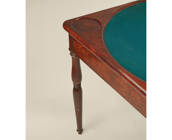 XIX secolo tavolino da gioco in mogano