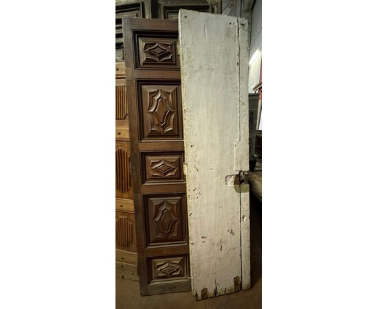 PTCI298 - Portoncino antico da ingresso in legno di noce. Epoca '600. Misura massima cm L 101 x H 221