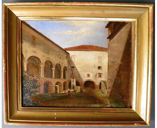 Courtyard with washbasin, porches and ancient glimpses.     