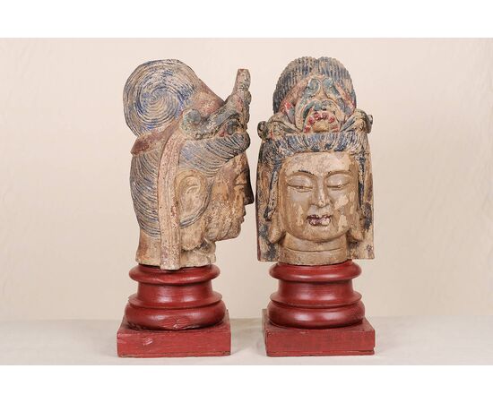 Pair of polychrome wood sculptures     