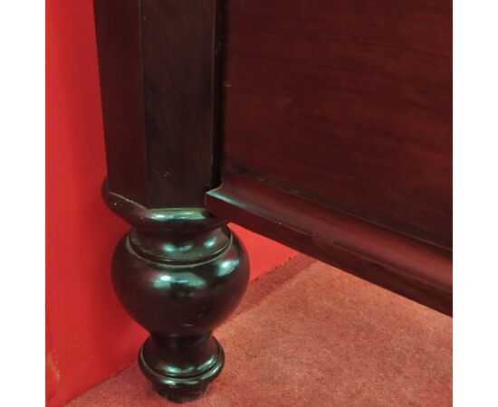 Rosewood bed one and a half square