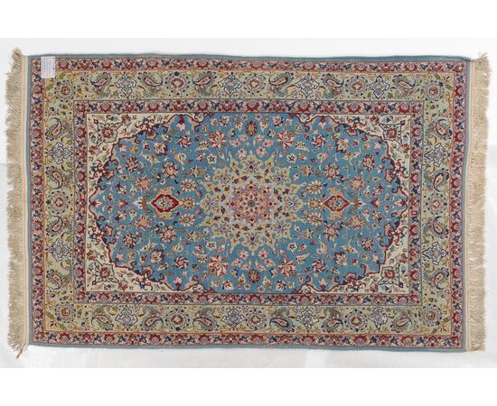 ISFAHAN Persian carpet with silk warp     