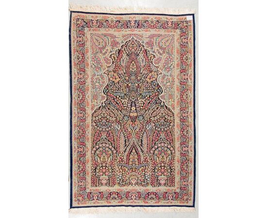 KIRMAN Ravar carpet with prayer design (n.148)     