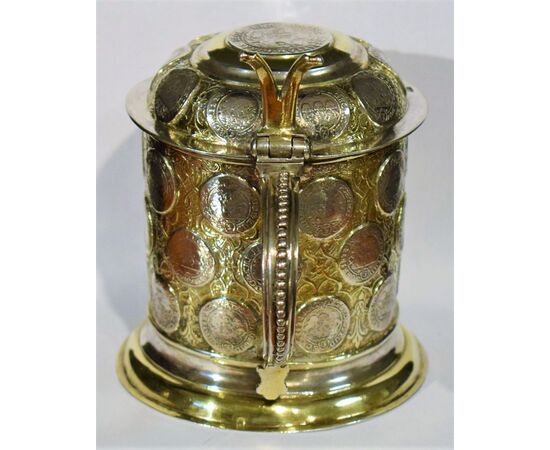 Golden tankard with 38 silver thaler duchy of Saxony (RESERVED)     