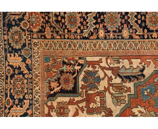 Antique Heriz SERAPI carpet - (.853)     