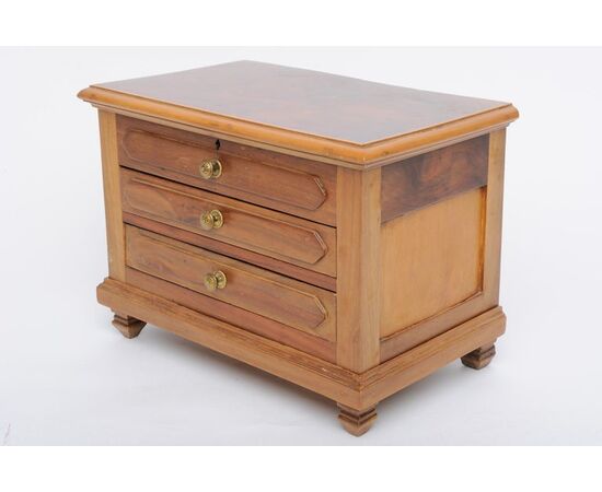 Miniature model of antique dresser with secret - O / 1545 -     