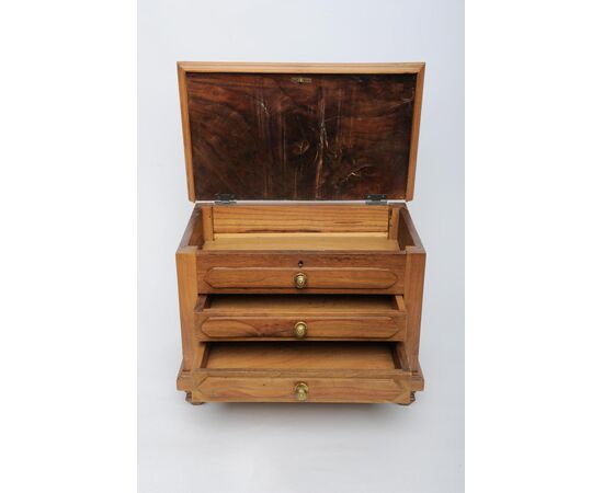 Miniature model of antique dresser with secret - O / 1545 -     