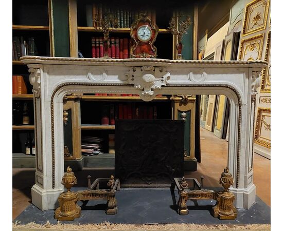 chm425 19th century marble fireplace, meas. max cm 178 xh 112, depth. 43 cm     