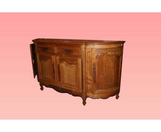 Credenza scantonata francese stile Provenzale in legno di ciliegio intagliato di inizio 1900